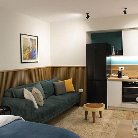Studio In Τίρανα Εξωτερικό φωτογραφία